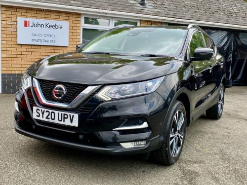 Nissan Qashqai  1.3 DIG-T N-Connecta SUV 5dr Petrol Manual Euro 6 