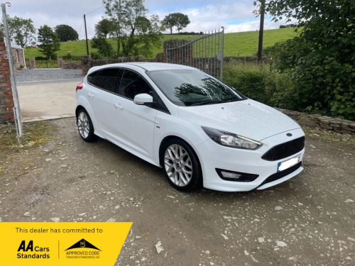 Ford Focus  1.0 ST-LINE 52K MILES SAT NAV APPLE CARPLAY BLUETOOTH CRUISE DAB MP3/USB AL