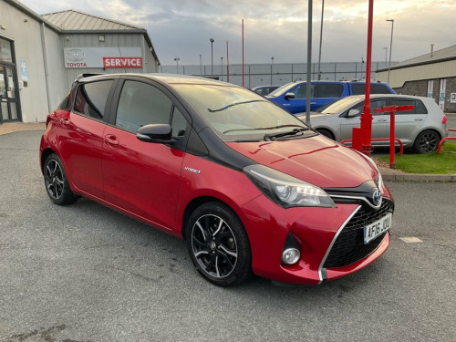 Toyota Yaris  1.5 VVT-h Design Hatchback 5dr Petrol Hybrid E-CVT