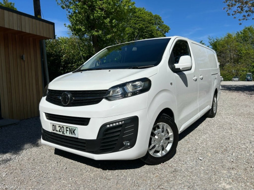 Vauxhall Vivaro  1.5 Turbo D 2900 Sportive Panel Van 5dr Diesel Man