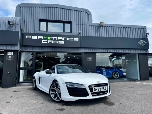 Audi R8  5.2 SPYDER V10 QUATTRO 2d 518 BHP