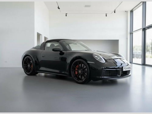 Porsche 911  3.0T 992 4 GTS Targa 2dr Petrol PDK 4WD Euro 6 (s/ 