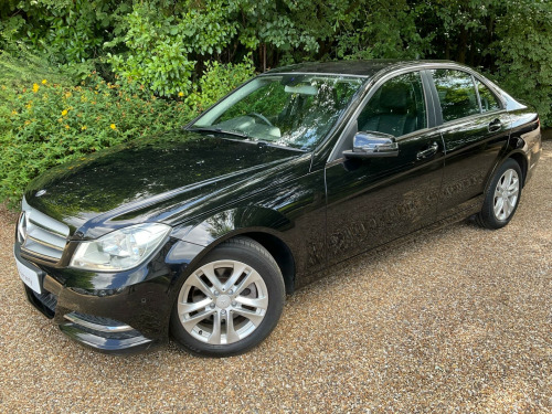 Mercedes-Benz C-Class C220 2.1 C220 CDI Executive SE G-Tronic+ Euro 5 (s/s) 4dr