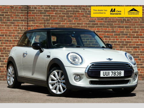 MINI Hatch  1.5 Cooper Auto Euro 6 (s/s) 3dr