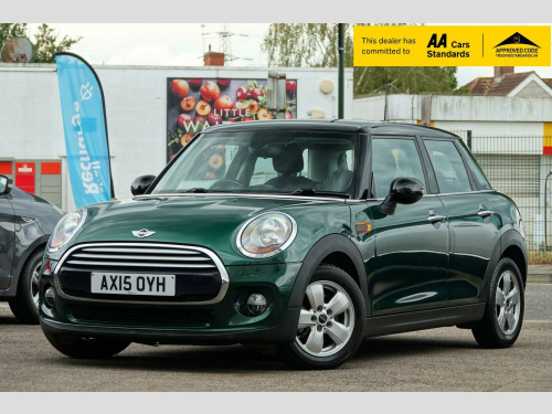 MINI Hatch  1.5 Cooper Auto Euro 6 (s/s) 5dr