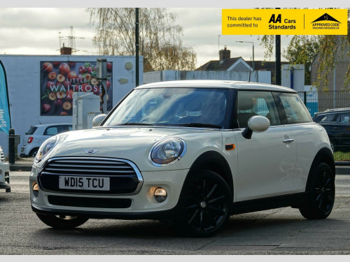 MINI Hatch  1.5 Cooper Hatchback 3dr Petrol Auto Euro 6 (s/s) (136 ps)