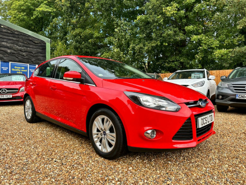 Ford Focus  1.0T EcoBoost Titanium Navigator Euro 5 (s/s) 5dr