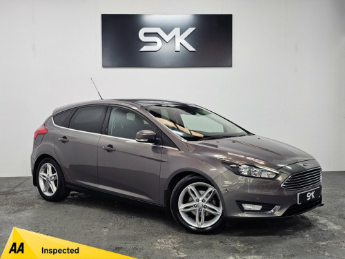 Ford Focus  1.0T EcoBoost Titanium Hatchback 5dr Petrol Manual