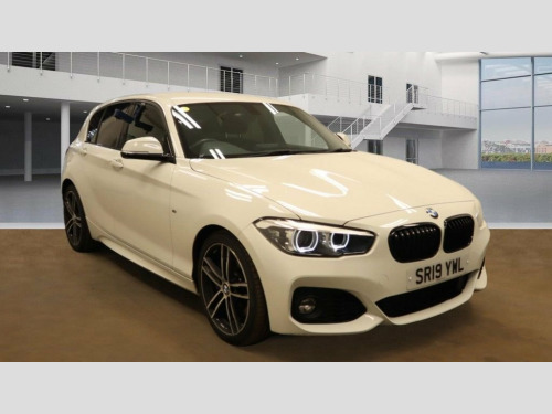 BMW 1 Series  1.5 118i GPF M Sport Shadow Edition Hatchback 5dr 