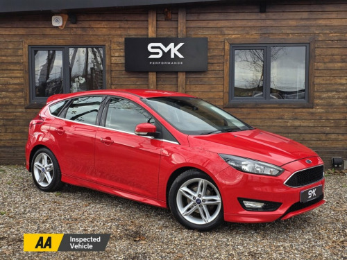 Ford Focus  1.6 Zetec S Hatchback 5dr Petrol Powershift Euro 6