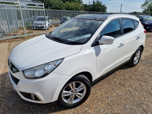 Hyundai ix35  1.7 CRDi Premium SUV 5dr Diesel Manual Euro 5 (s/s