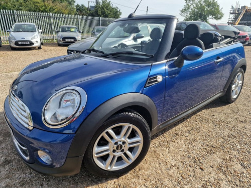 MINI Convertible  1.6 Cooper Convertible 2dr Petrol Manual Euro 6 (s