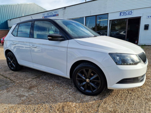 Skoda Fabia  1.0 Colour Edition Hatchback 5dr Petrol Manual Eur