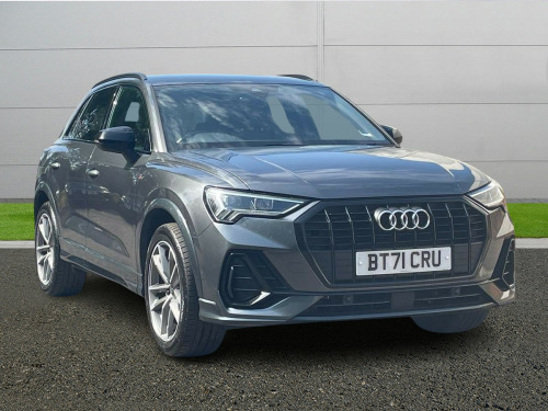 Audi Q3  TFSI S LINE BLACK EDITION MHEV