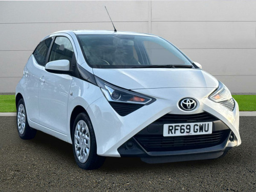 Toyota AYGO  VVT-I X-PLAY 