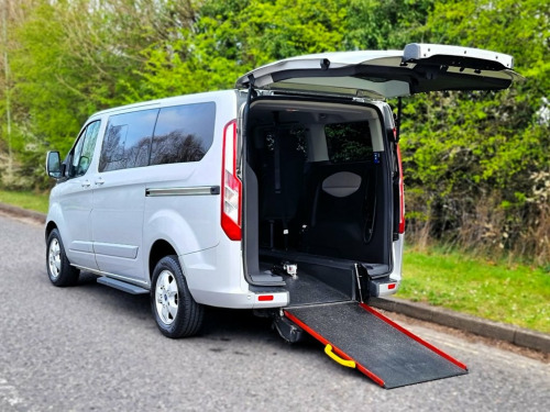Ford Tourneo Custom  5 Seat Wheelchair Accessible Vehicle with Access R