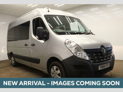 Renault Master  6 Seat MWB M/R Wheelchair Accessible Disabled Acce