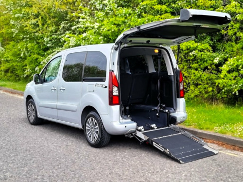 Peugeot Partner  5 Seat Auto Wheelchair Accessible Disabled Access 