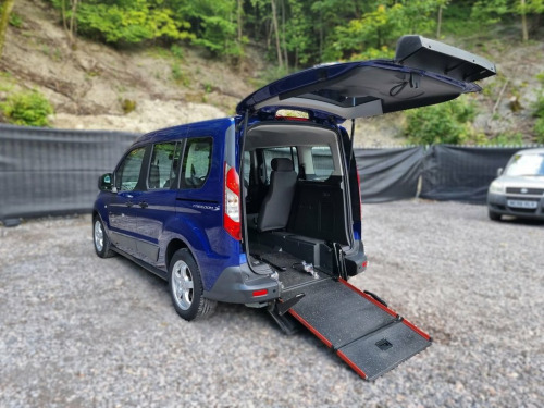 Ford Tourneo Connect   3 Seat Auto Wheelchair Accessible Disabled Access