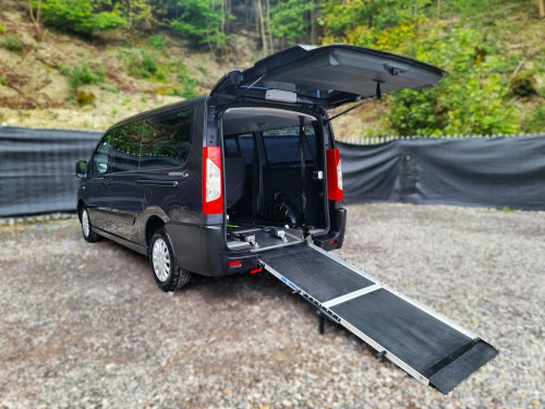 Peugeot Expert Tepee  L2 LWB 6 Seat Wheelchair Accessible Automatic Disa