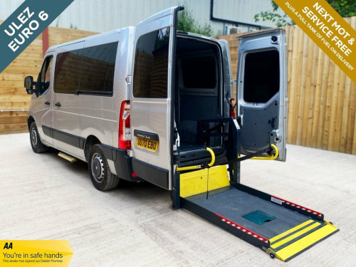 Renault Master  4 Seat Auto Wheelchair Accessible Disabled Access 