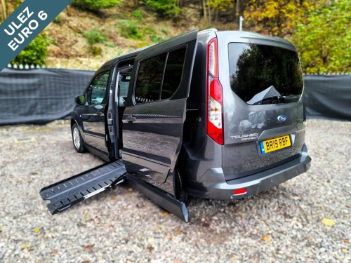 Ford Grand Tourneo Connect  3 Seat Side Entry Passenger Up Front Wheelchair Ac