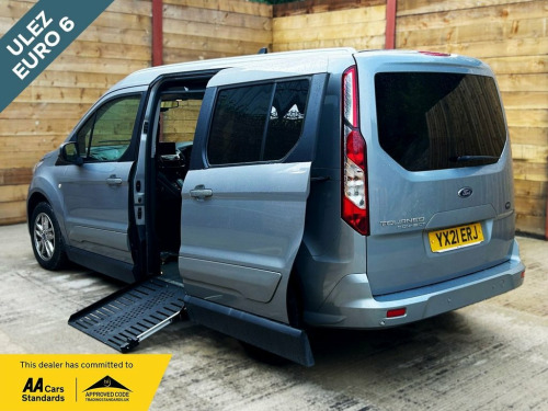 Ford Grand Tourneo Connect  3 Seat Side Entry Passenger Up Front Wheelchair Ac