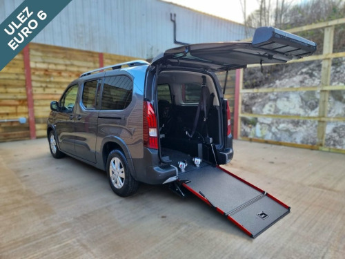 Peugeot Rifter  L2 LWB 5 Seat Petrol Auto Wheelchair Accessible Di