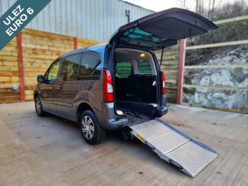 Citroen Berlingo  3 Seat Auto Wheelchair Accessible Disabled Access 