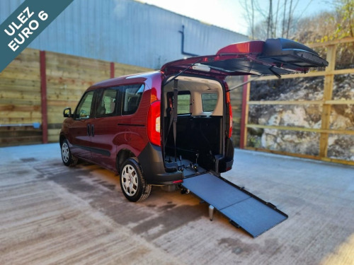 Fiat Doblo  3 Seat Petrol Wheelchair Accessible Disabled Acces