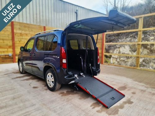 Peugeot Rifter  3 Seat Wheelchair Accessible Disabled Access Vehic