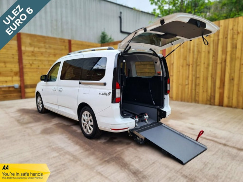 Ford Grand Tourneo Connect  5 Seat Auto Wheelchair Accessible Disabled Access 