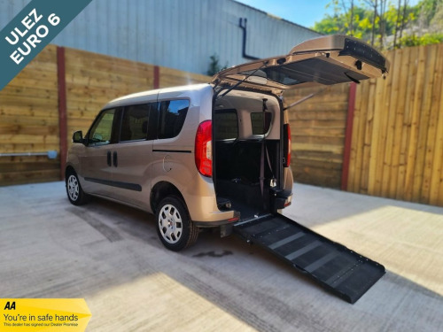 Fiat Doblo  3 Seat Wheelchair Accessible Disabled Access Vehic