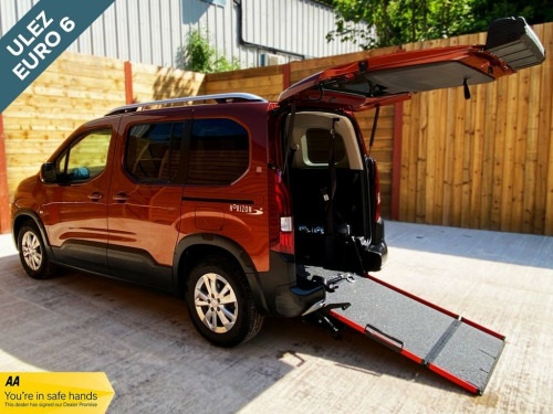 Peugeot Rifter  3 Seat Auto Wheelchair Accessible Disabled Access 
