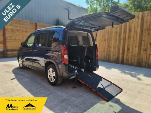 Peugeot Rifter  3 Seat Auto Wheelchair Accessible Disabled Access