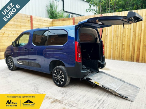 Citroen Berlingo  L2 LWB 5 Seat Auto Wheelchair Accessible Disabled 