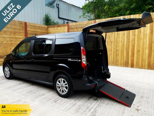 Ford Grand Tourneo Connect  5 Seat Auto Wheelchair Accessible Disabled Access 