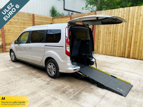 Ford Grand Tourneo Connect  Passenger Up Front or Drive From Wheelchair Access