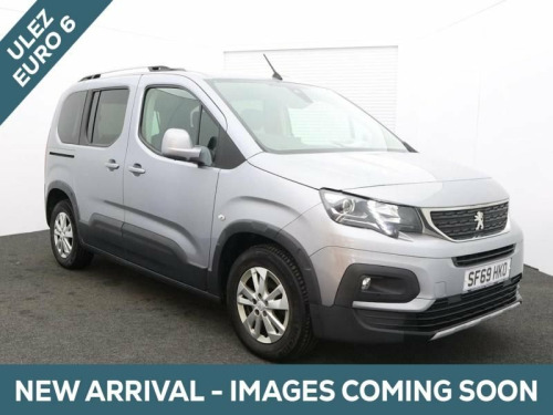 Peugeot Rifter  3 Seat Wheelchair Accessible Disabled Access Vehic