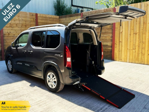 Peugeot Rifter  3 Seat Auto Wheelchair Accessible Disabled Access 