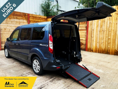 Ford Grand Tourneo Connect  5 Seat Auto Wheelchair Accessible Disabled access