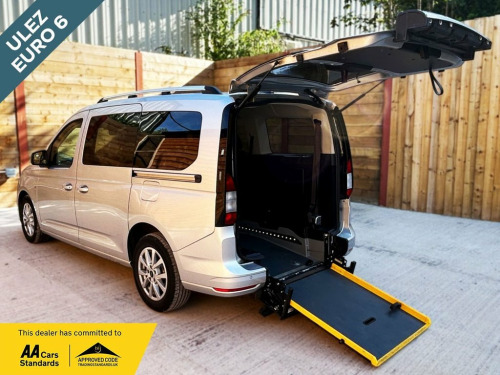 Ford Grand Tourneo Connect  5 Seat Auto Wheelchair Accessible Disabled Access 