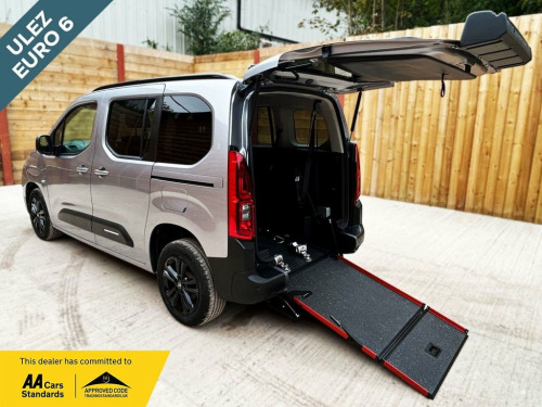 Citroen Berlingo  3 Seat Auto Wheelchair Accessible Disabled Access