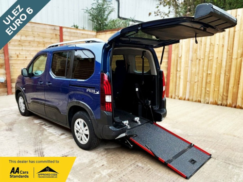 Peugeot Rifter  4 Seat Auto Wheelchair Accessible Disabled Access
