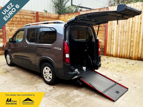 Peugeot Rifter  L2 LWB 5 Seat Petrol Auto Wheelchair Accessible Di