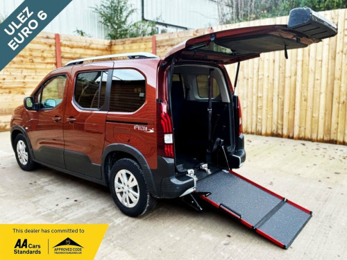 Peugeot Rifter  4 Seat Auto Wheelchair Accessible Disabled Access 