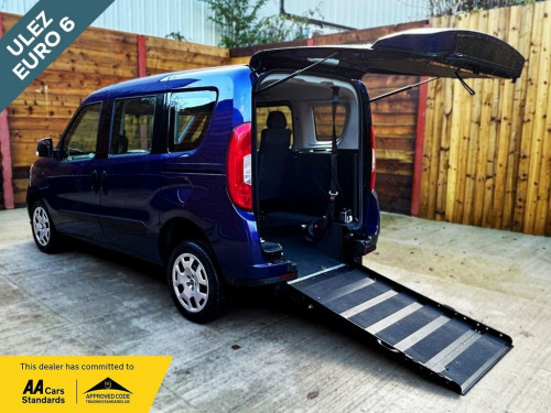 Fiat Doblo  3 Seat Wheelchair Accessible Disabled Access Vehic 