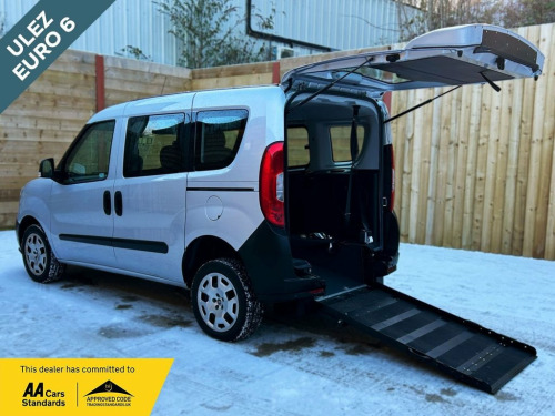 Fiat Doblo  3 Seat Petrol Wheelchair Accessible Disabled Acces 