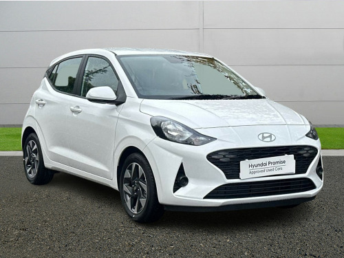 Hyundai i10  Hatchback Advance