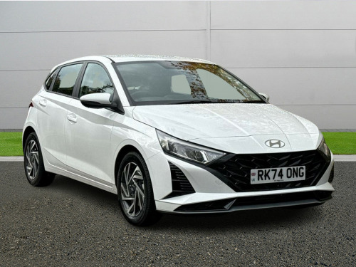 Hyundai i20  Hatchback Advance